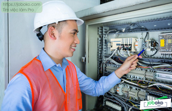 hoc nganh dien ra co lam duoc ky su cong nghiep khong