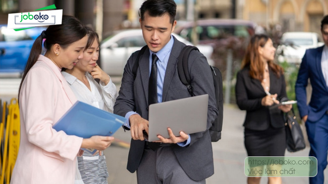 nhan vien kinh doanh biet tieng nhat 3