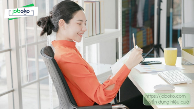 tuyen giam doc nhan su 3