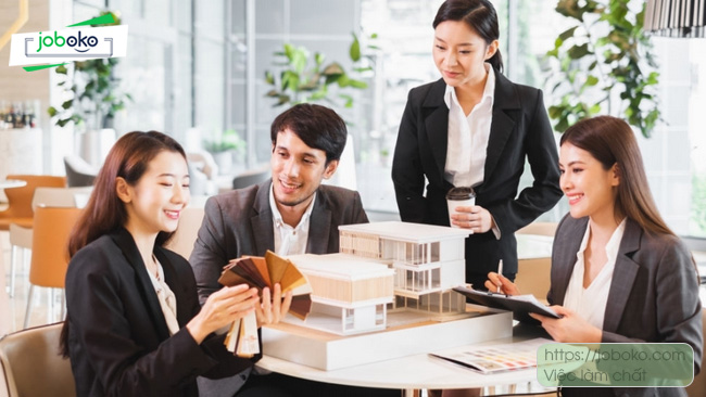 hoc luat kinh te ra lam gi 2