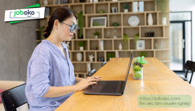 mo ta cong viec cua chuyen vien truyen thong thuong hieu 2