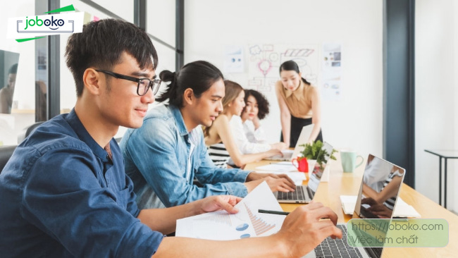 hoc duoc gi tu viec di lam them