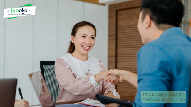 cau hoi phong van nhan vien sales marketing 2